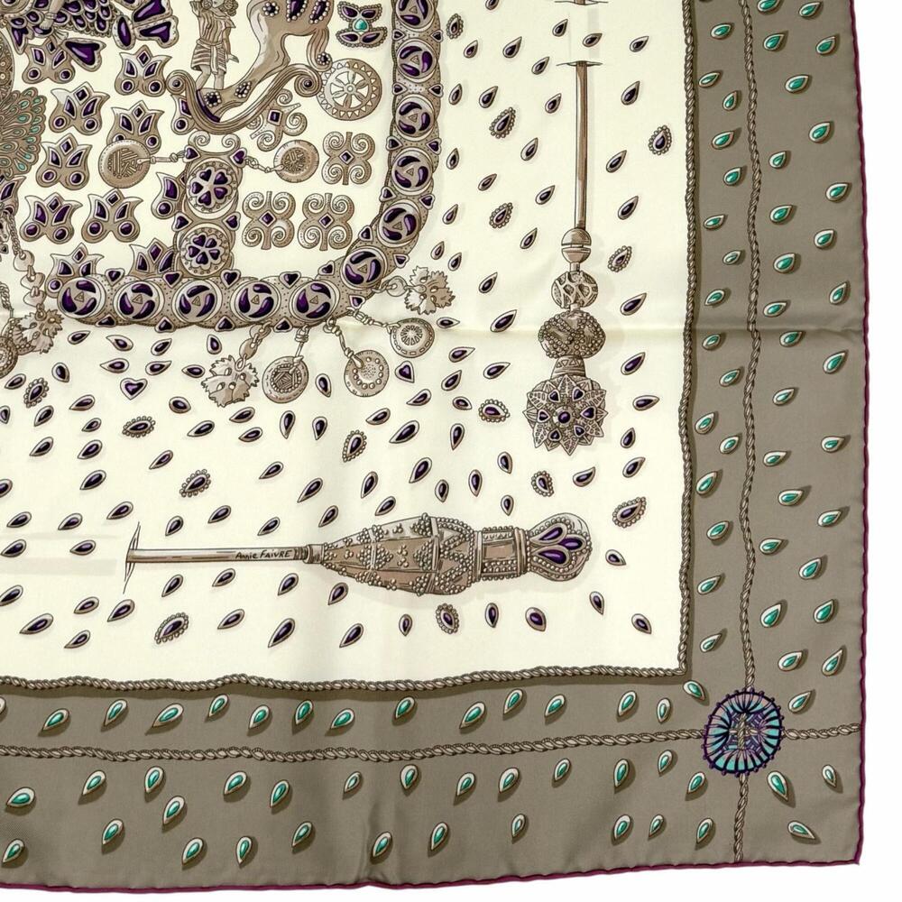 HERMES Authentic Black Silk Scarf - Picture 5 of 8